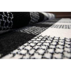 Dywan SKETCH - F759 krem/czarny - Kratka 120x170cm Dywan SKETCH - F759 krem/czarny - Kratka 120x170cm