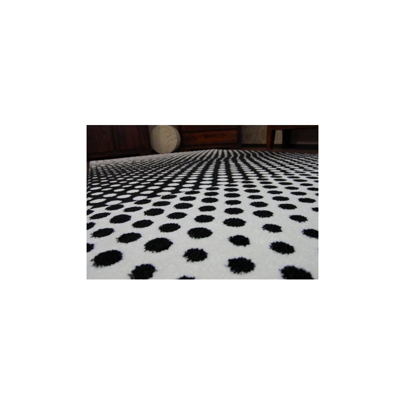 Dywan SKETCH - F762 krem/czarny - Kropki 120x170cm Dywan SKETCH - F762 krem/czarny - Kropki 120x170cm