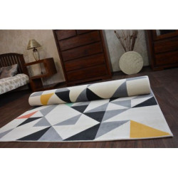 Dywan SCANDI 18214/763 - TRÓJKĄTY 80x150cm Dywan SCANDI 18214/763 - TRÓJKĄTY 80x150cm