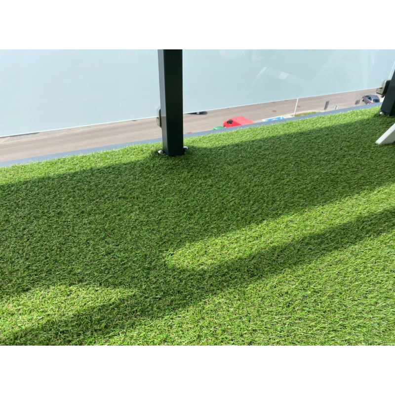 SZTUCZNA TRAWA 1650x133cm WYKŁADZINA MIĘKKA SOFT OGRÓD BOISKO BALKON TARAS