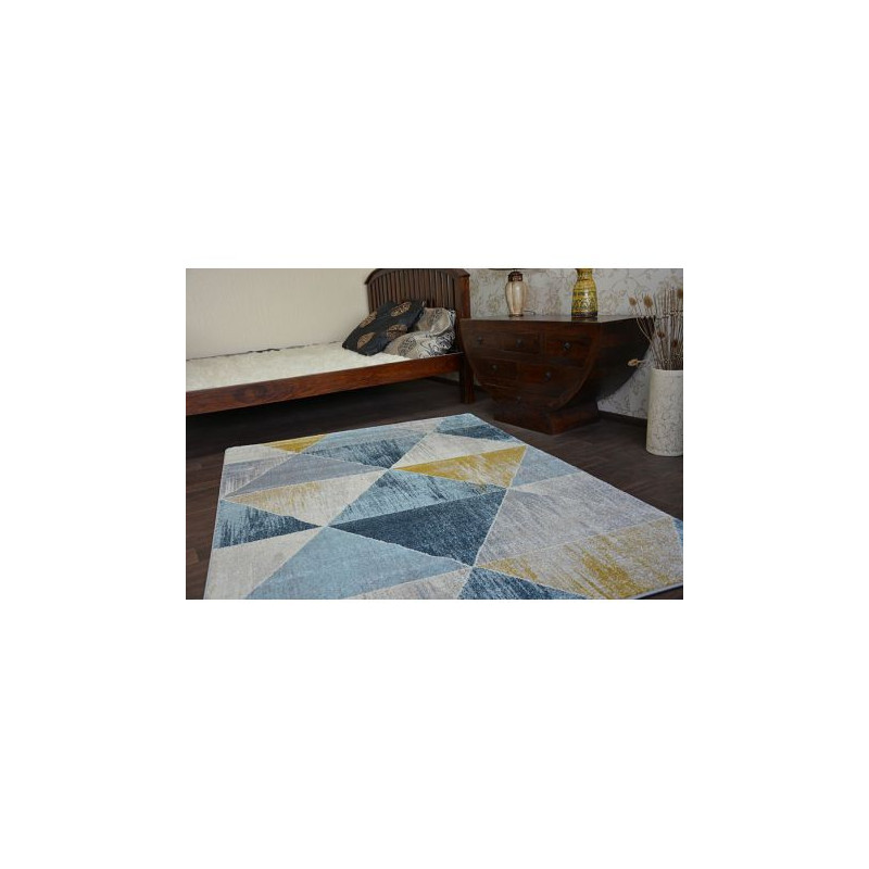 Dywan NORDIC TRIANGLE niebieski/krem G4584 240x330cm Dywan NORDIC TRIANGLE niebieski/krem G4584 240x330cm