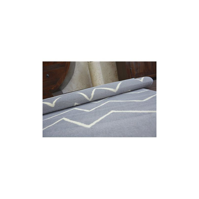 Dywan BCF BASE CROOKED 3962 ZYGZAK szary 140x190cm Dywan BCF BASE CROOKED 3962 ZYGZAK szary 140x190cm