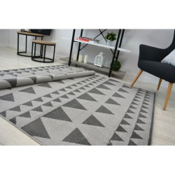 Dywan SENSE Micro 81243 TRÓJKĄTY srebrny/antracyt 80x150cm Dywan SENSE Micro 81243 TRÓJKĄTY srebrny/antracyt 80x150cm