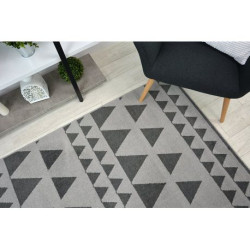 Dywan SENSE Micro 81243 TRÓJKĄTY srebrny/antracyt 200x290cm