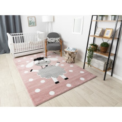 Dywan PETIT DOLLY OWCA, OWIECZKA róż 140x190cm Dywan PETIT DOLLY OWCA, OWIECZKA róż 140x190cm