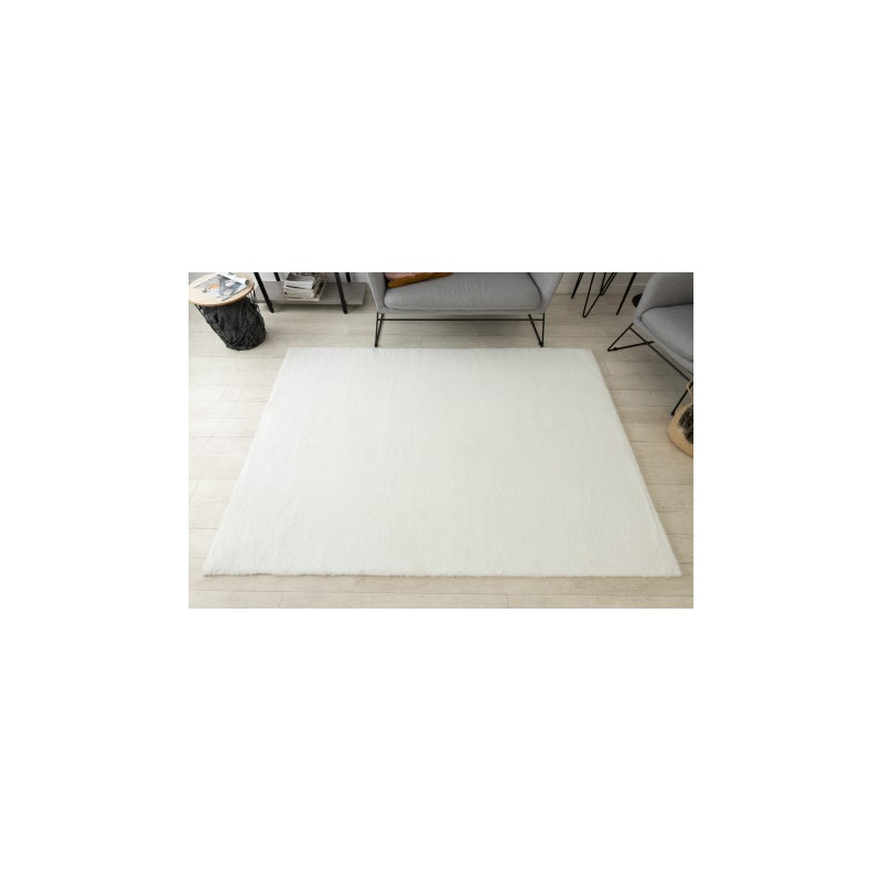 Dywan BUNNY biały IMITACJA FUTRA KRÓLIKA 120x170cm Dywan BUNNY biały IMITACJA FUTRA KRÓLIKA 120x170cm