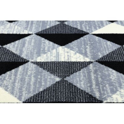 Dywan BCF BASE 3987 Trigone, trójkąty, kwadraty,  geometryczny szary / kość słoniowa 140x190cm