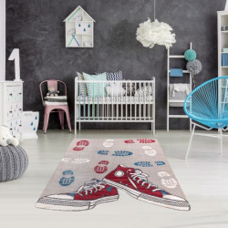Dywan dziecięcy TOYS 75325 Trampki, buty dla dzieci - nowoczesny, nieregularny kształt szary / czerwony fuksja 133x192cm