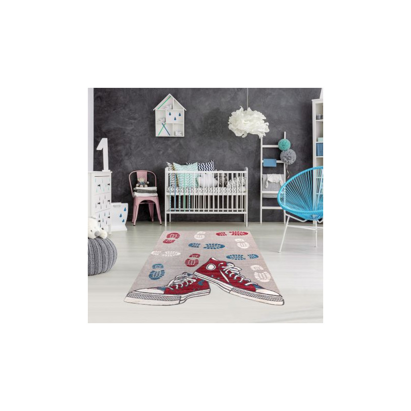 Dywan dziecięcy TOYS 75325 Trampki, buty dla dzieci - nowoczesny, nieregularny kształt szary / czerwony fuksja 133x192cm Dywan dziecięcy TOYS 75325 Trampki, buty dla dzieci - nowoczesny, nieregularny kształt szary / czerwony fuksja 133x192cm