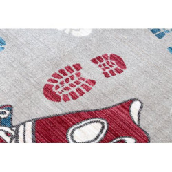 Dywan dziecięcy TOYS 75325 Trampki, buty dla dzieci - nowoczesny, nieregularny kształt szary / czerwony fuksja 133x192cm Dywan dziecięcy TOYS 75325 Trampki, buty dla dzieci - nowoczesny, nieregularny kształt szary / czerwony fuksja 133x192cm
