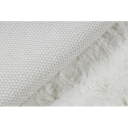 Dywan SHAPE 3105 Serce Shaggy - kość słoniowa pluszowy, antypoślizgowy, do prania 80x80cm Dywan SHAPE 3105 Serce Shaggy - kość słoniowa pluszowy, antypoślizgowy, do prania 80x80cm