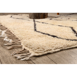 Dywan BERBER BJ1124 Boujaad berberyjski, ręcznie tkany z Maroka, Boho - beż / czarny 155x190cm Dywan BERBER BJ1124 Boujaad berberyjski, ręcznie tkany z Maroka, Boho - beż / czarny 155x190cm