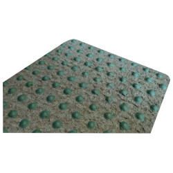 Kunstrasen Rasenteppich mit Noppen Pemba Balkon Garten Vliesrasen Breite 2m 4m Kunstrasen Rasenteppich mit Noppen Pemba Balkon Garten Vliesrasen Breite 2m 4m