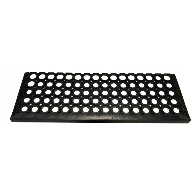 NAKŁADKI NA SCHODY GUMOWE AŻUROWE GUMA 75cm x 25cm STOPKA Z KAPINOSEM