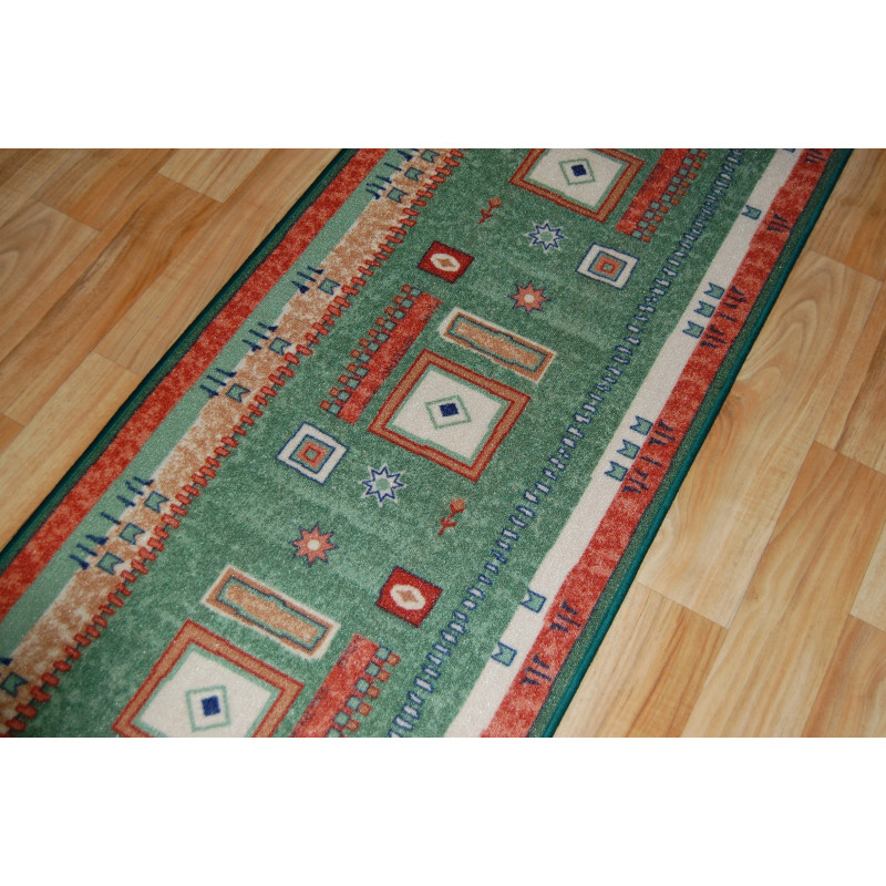 CHODNIK OKAZJA !! PODGUMOWANY szer 67CM zielony CHODNIK OKAZJA !! PODGUMOWANY szer 67CM zielony