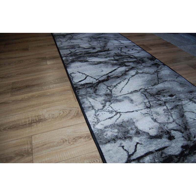CHODNIK PODGUMOWANY 1022 SZARO CZARNY MARMUR 100cm